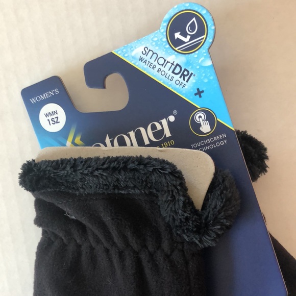 isotoner Accessories Isotoner Womens Black Dri Smart Winter Gloves Poshmark